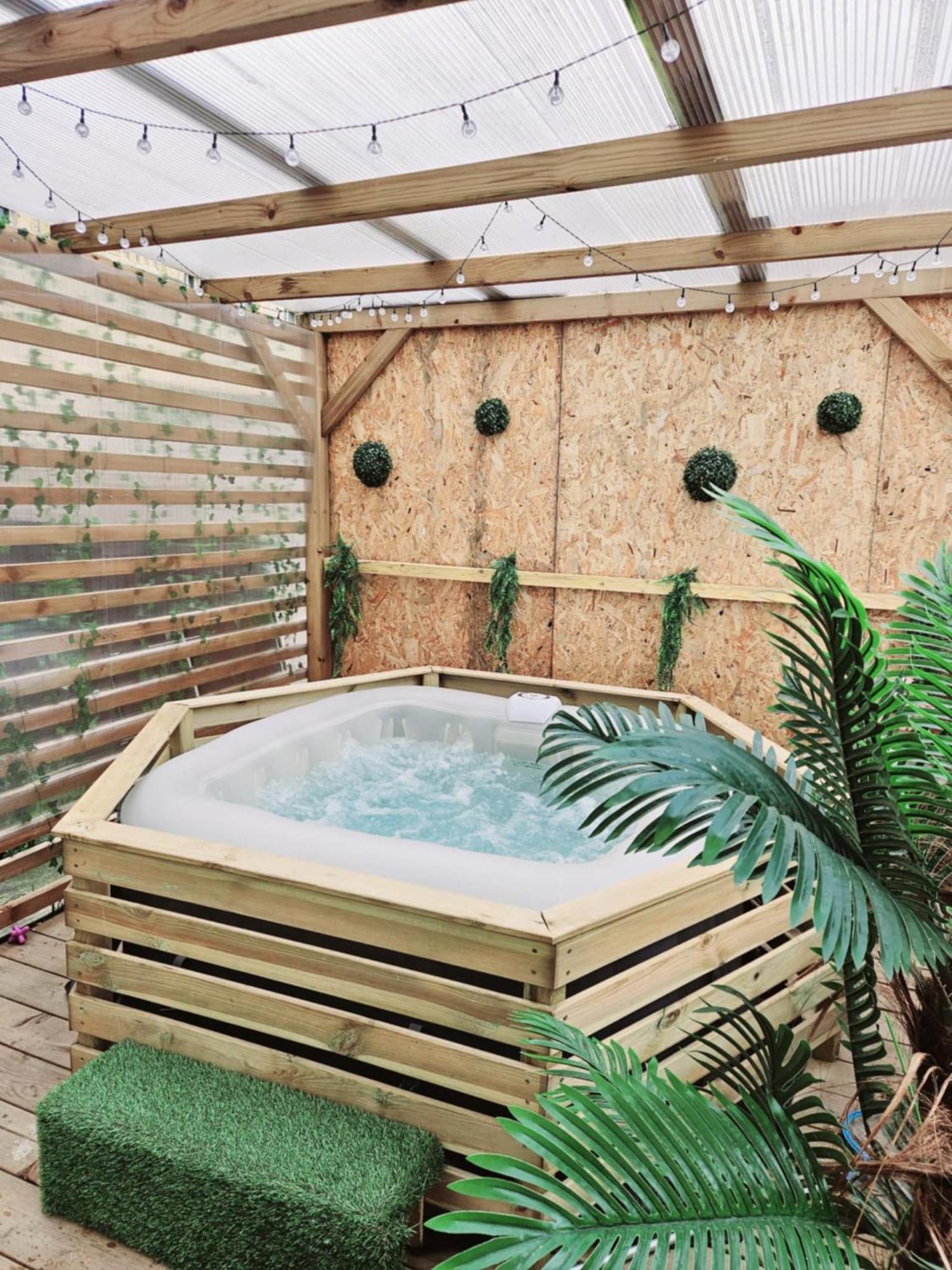 A&M Games And Spa Charleville-Mézières 外观 照片